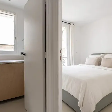Appartement 2 Personnes Proche Montmartre Parijs